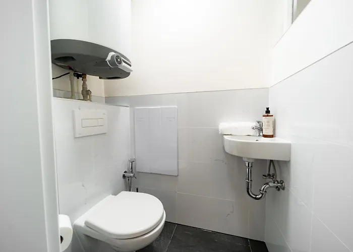 Secret Budget Oasis *